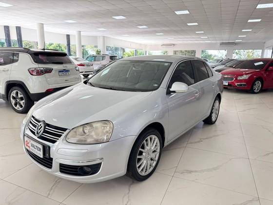 VOLKSWAGEN JETTA 2.5 I 20V 150CV GASOLINA 4P TIPTRONIC VOLKSWAGEN JETTA 2.5 I 20V 150CV GASOLINA 4P TIPTRONIC